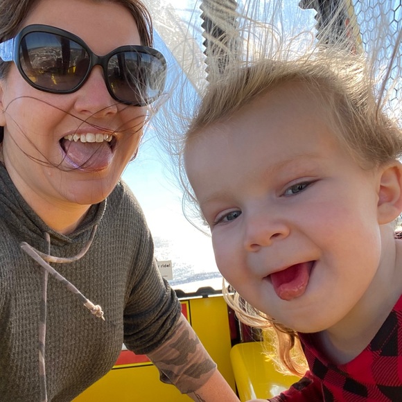 ❤❤ Poshmark Ambassador ❤️❤️ - Picture 10 of 13